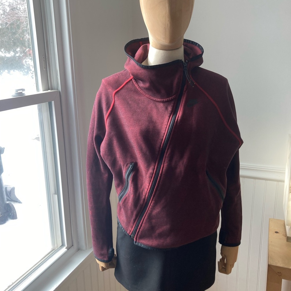 Nike Women's Burgundy Ski Jacket